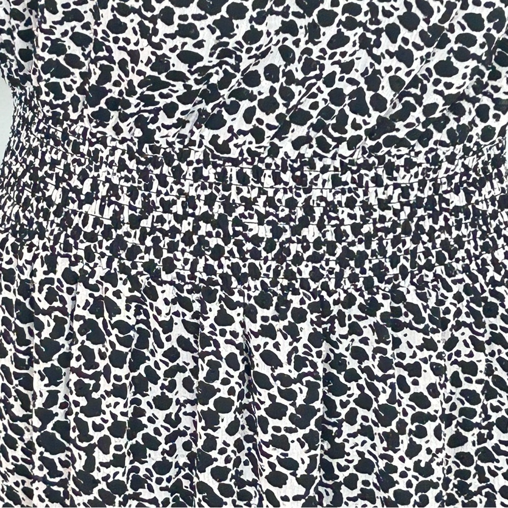 Maison d’Amelie Paris Black and White Leopard Print Ruffle Tier Dress - Picture 4 of 12